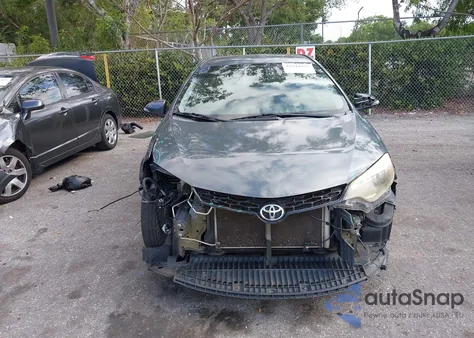 2015 Toyota Corolla S z USA, uszkodzony, nr VIN 5YFBURHE3FP317996